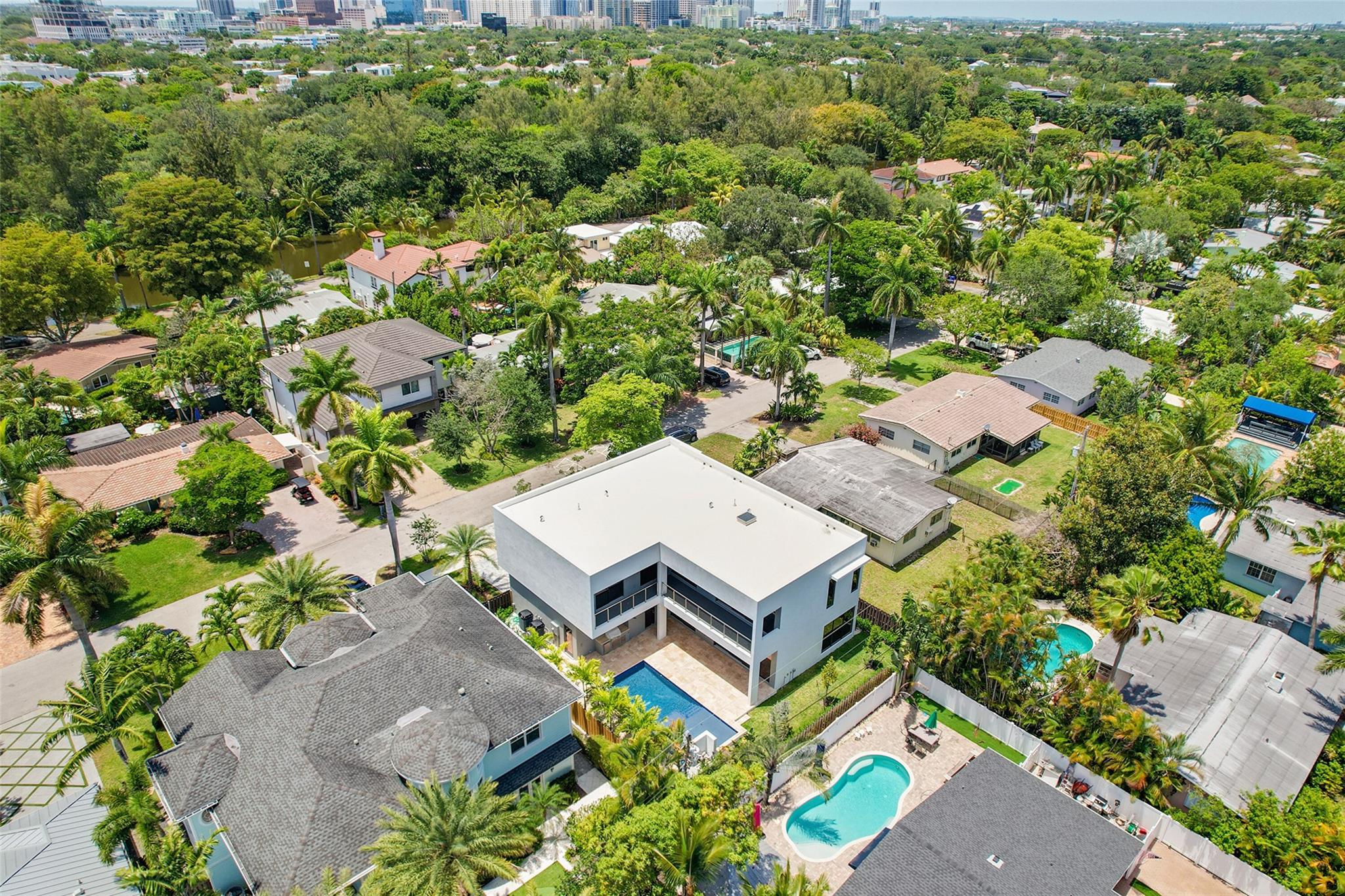 Lauderdale Harbors - Residential