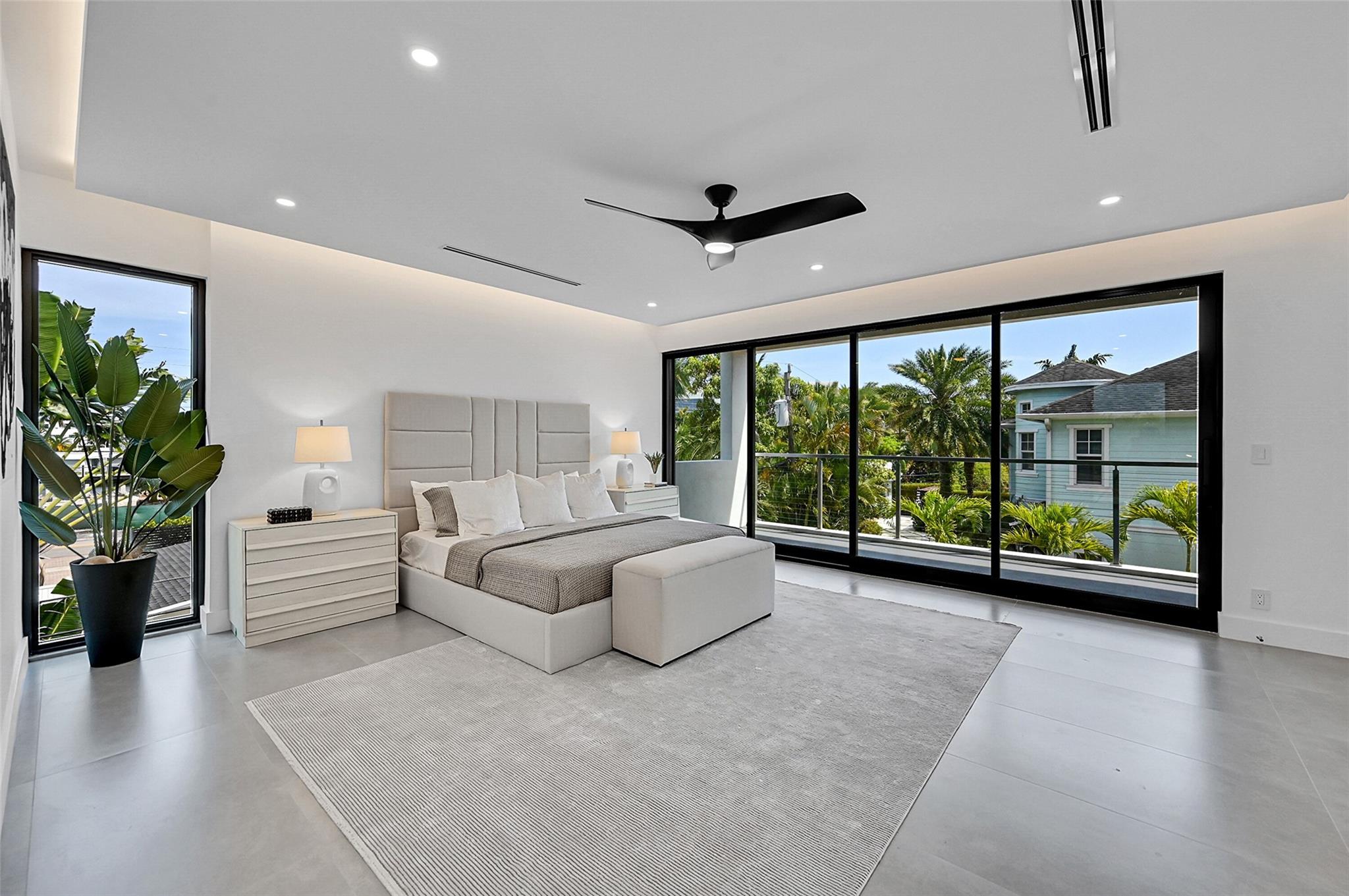 Lauderdale Harbors - Residential