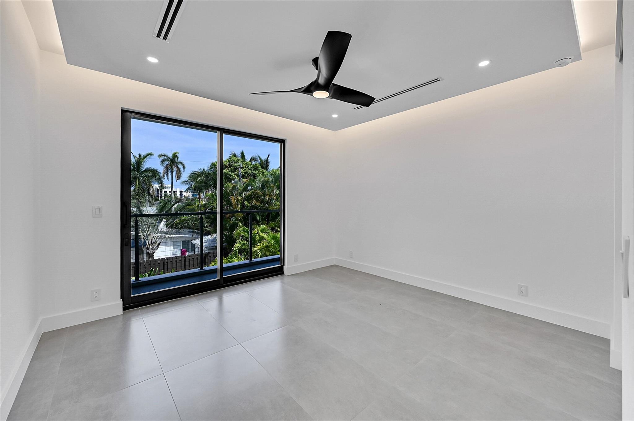 Lauderdale Harbors - Residential