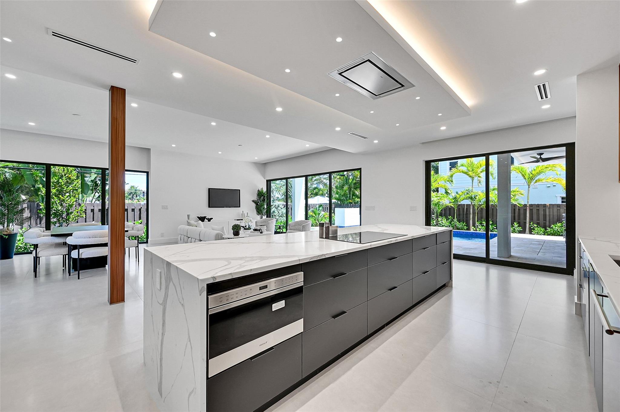 Lauderdale Harbors - Residential