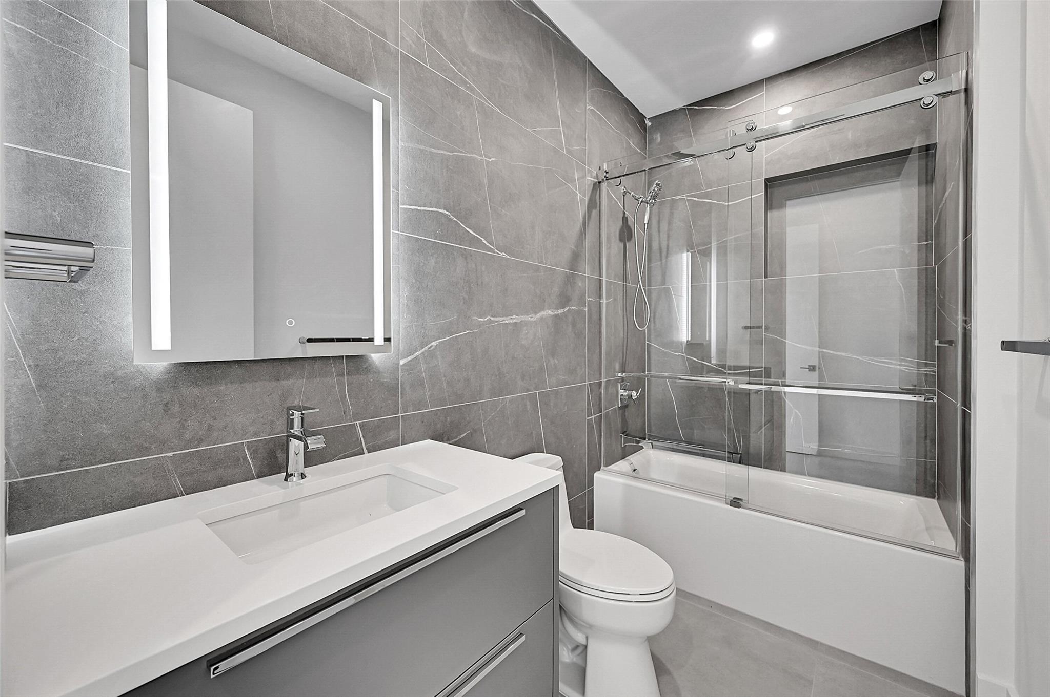 Lauderdale Harbors - Residential