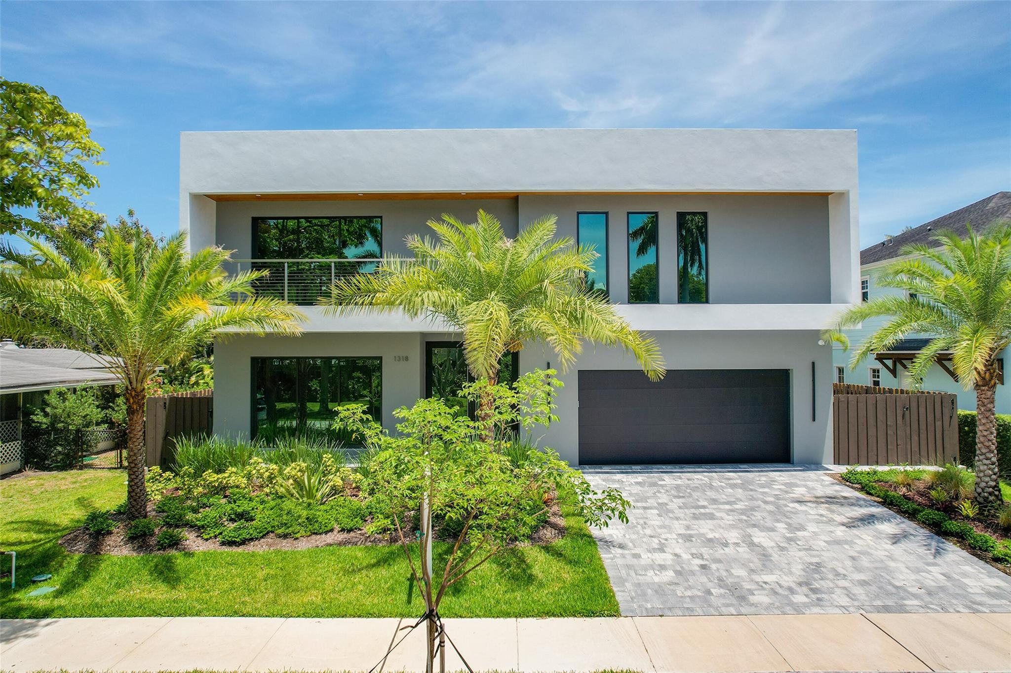 Lauderdale Harbors - Residential