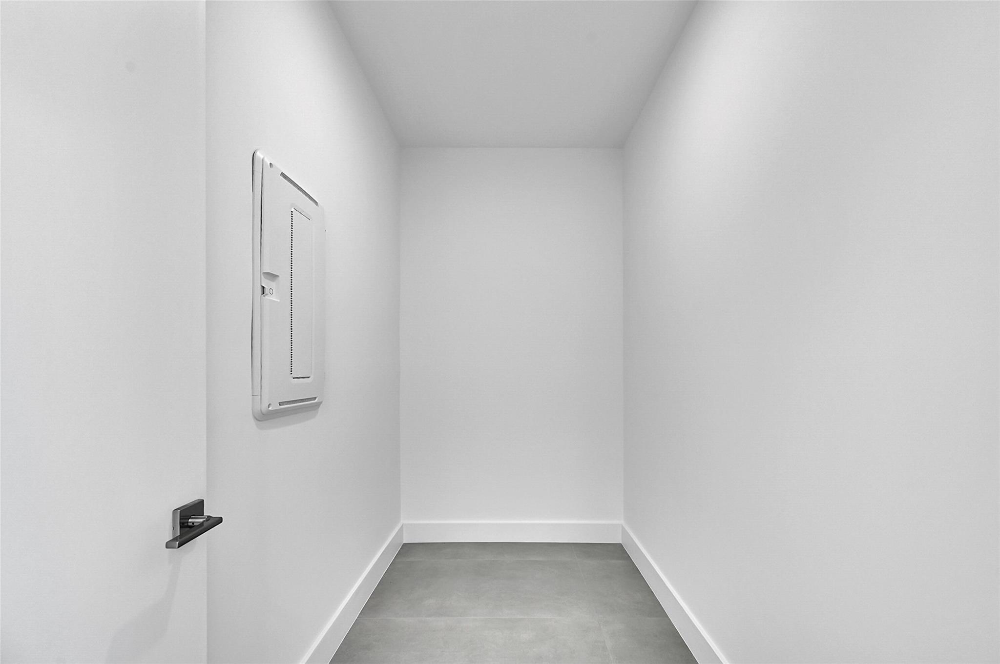 Lauderdale Harbors - Residential