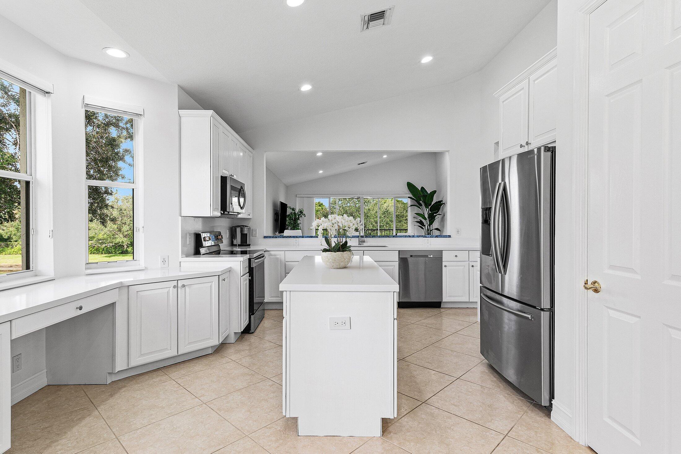 COQUINA ISLE CONDO - Residential Lease