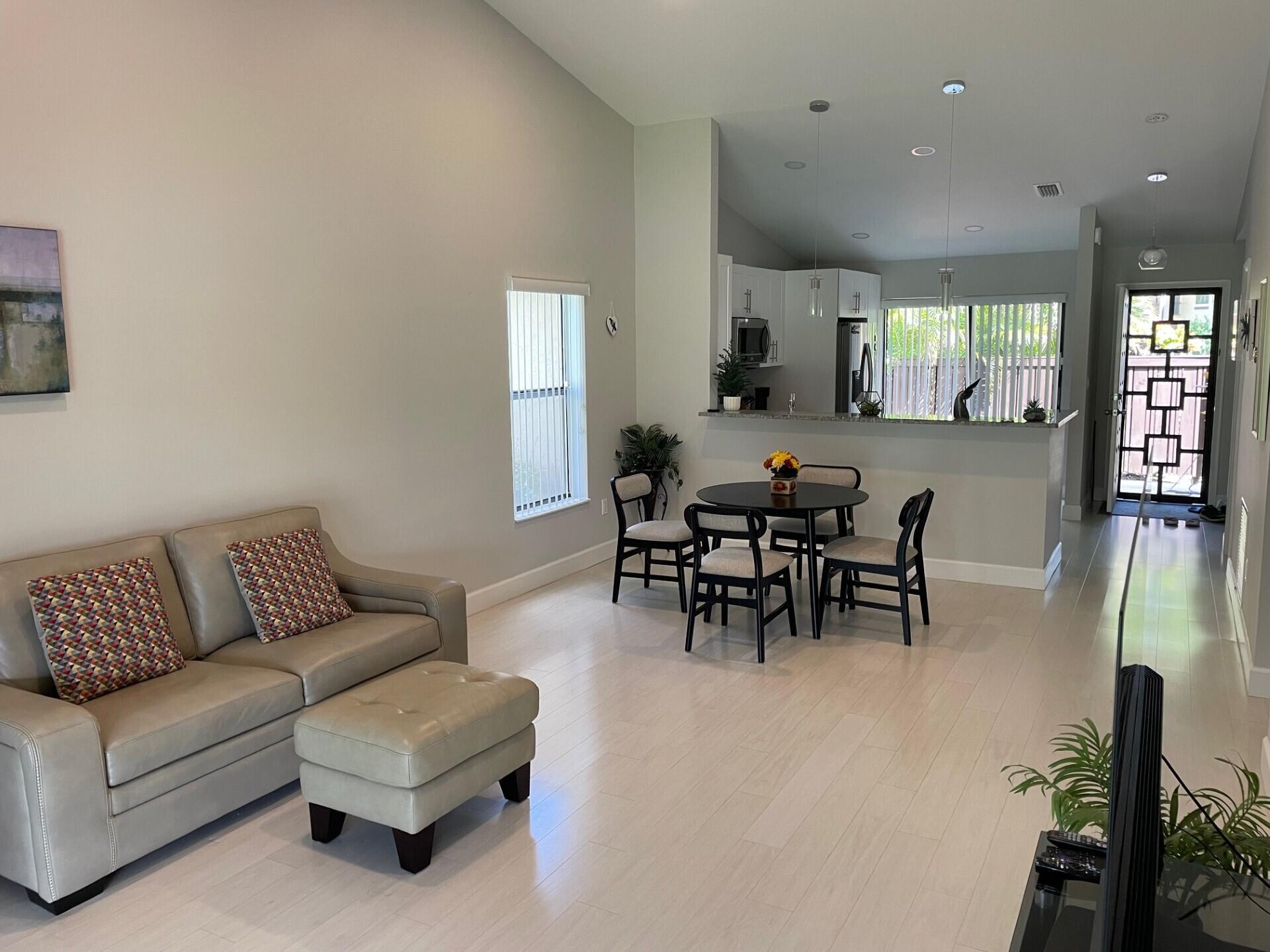 BOCA GLADES CONDO A THRU - Residential