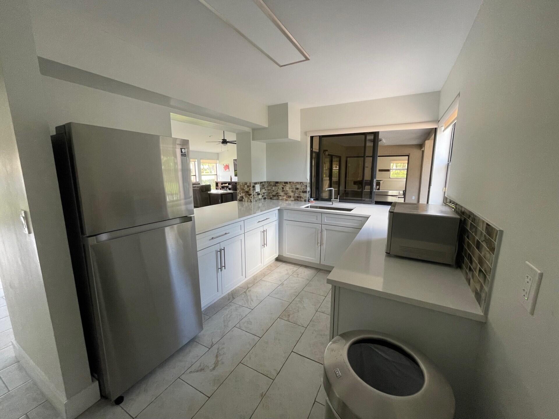 BOCA GLADES CONDO A THRU - Residential