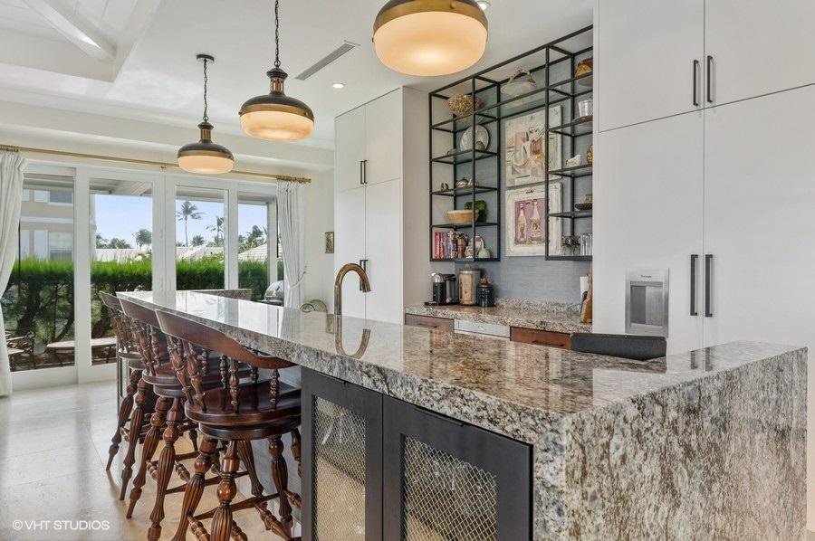 OCEAN HOUSE FOUR CONDO - Residential