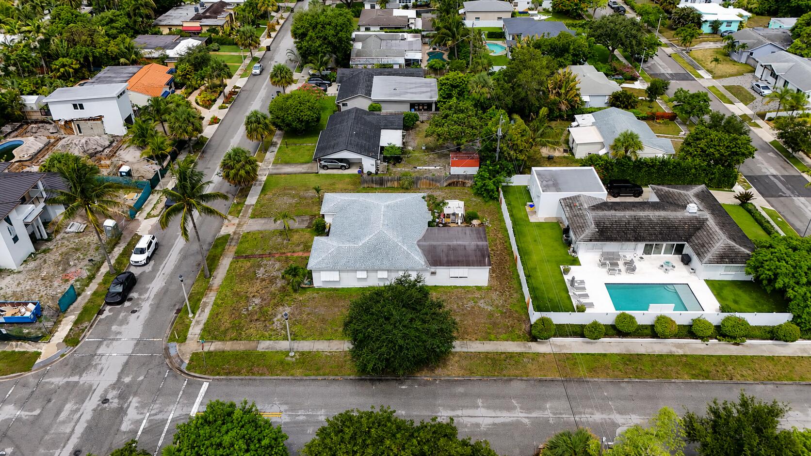 325 Franklin Road