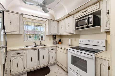 Tiny photo for 14290 Nesting Way #A, Delray Beach, FL 33484 (MLS # B26027701)