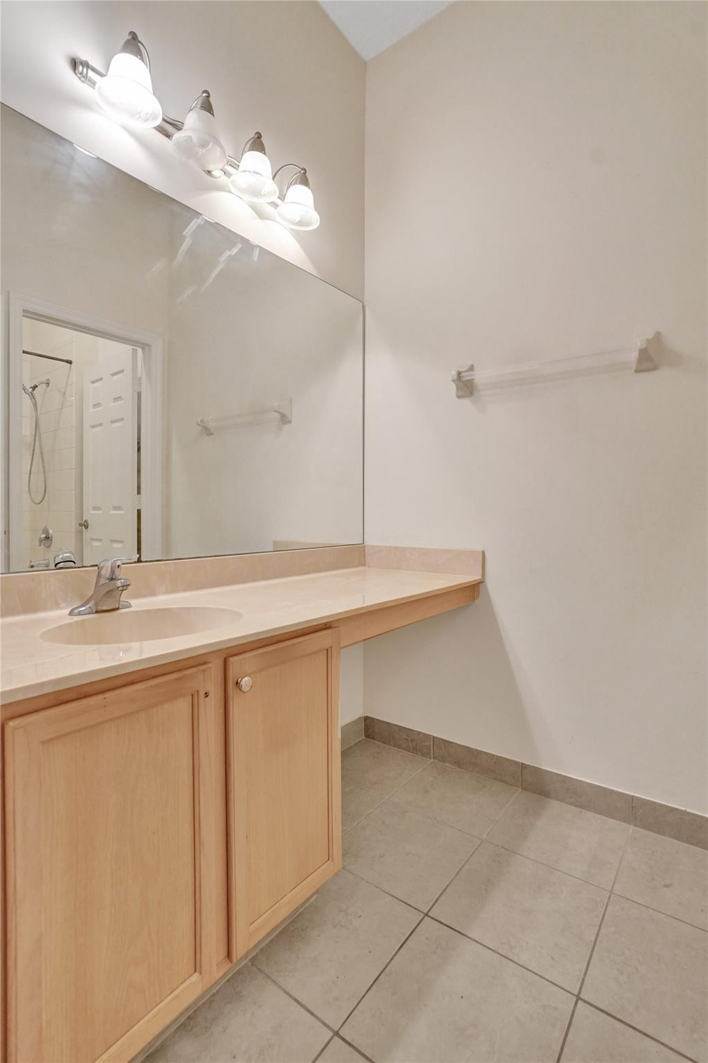 Hampton Hills Condo - Residential