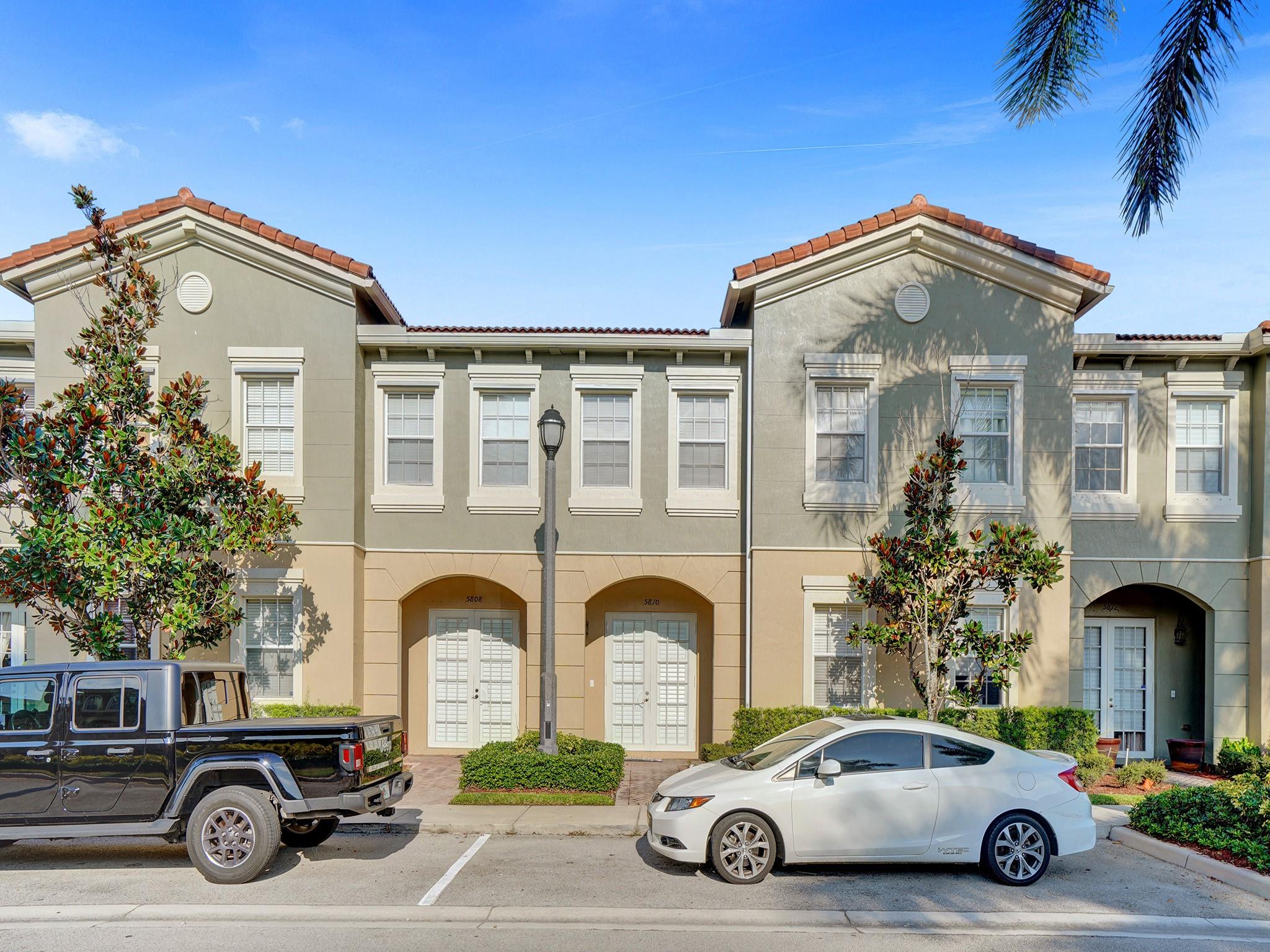 Hampton Hills Condo - Residential