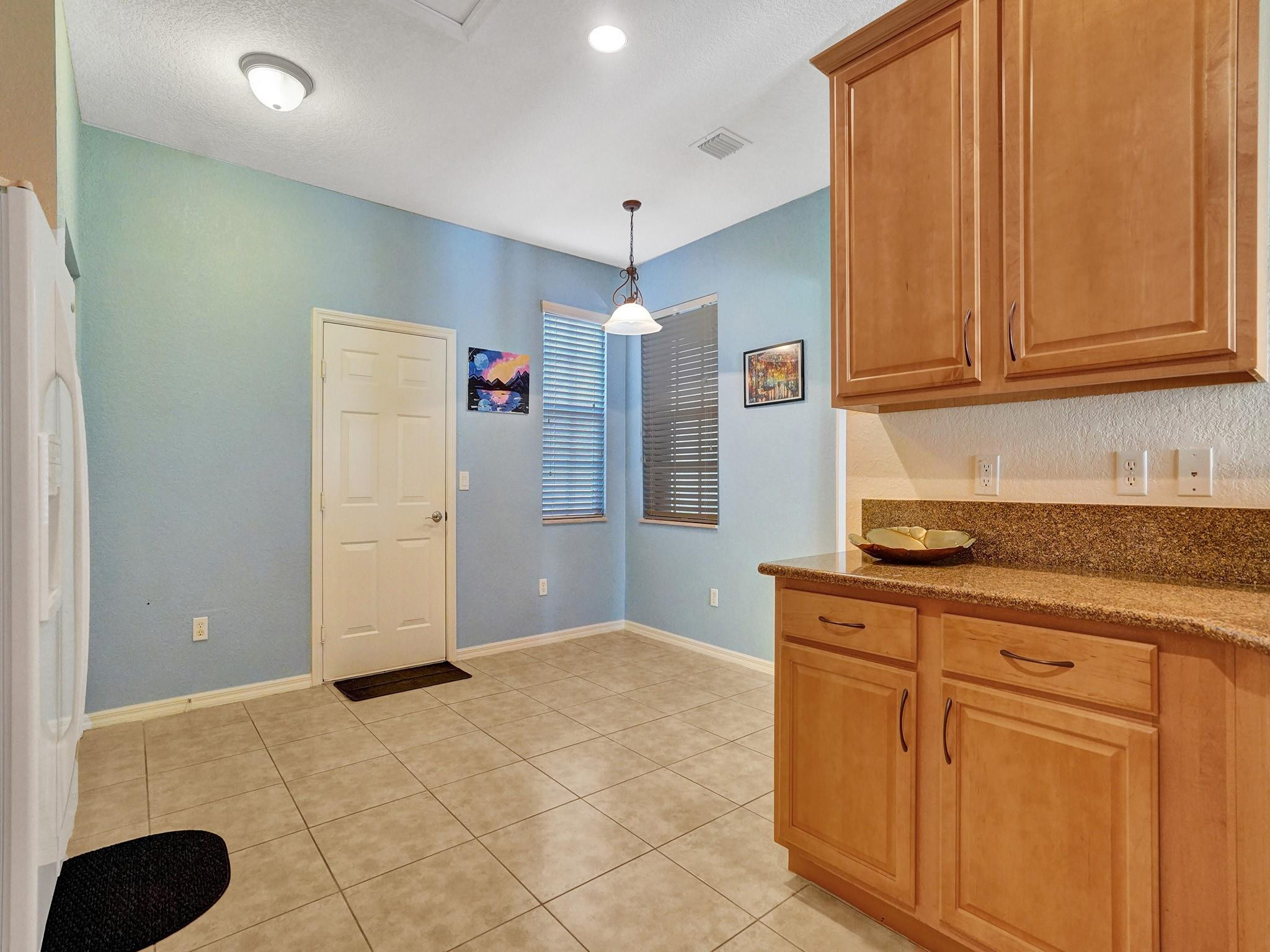 Hampton Hills Condo - Residential