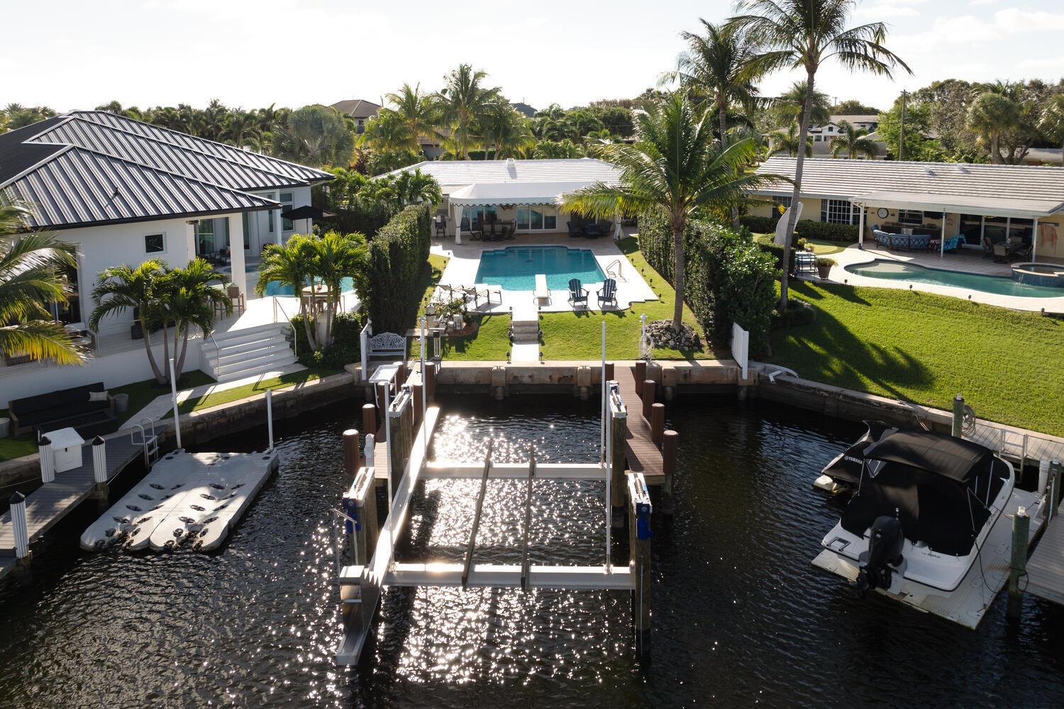 NORTH PALM BEACH VILLAGE - Land