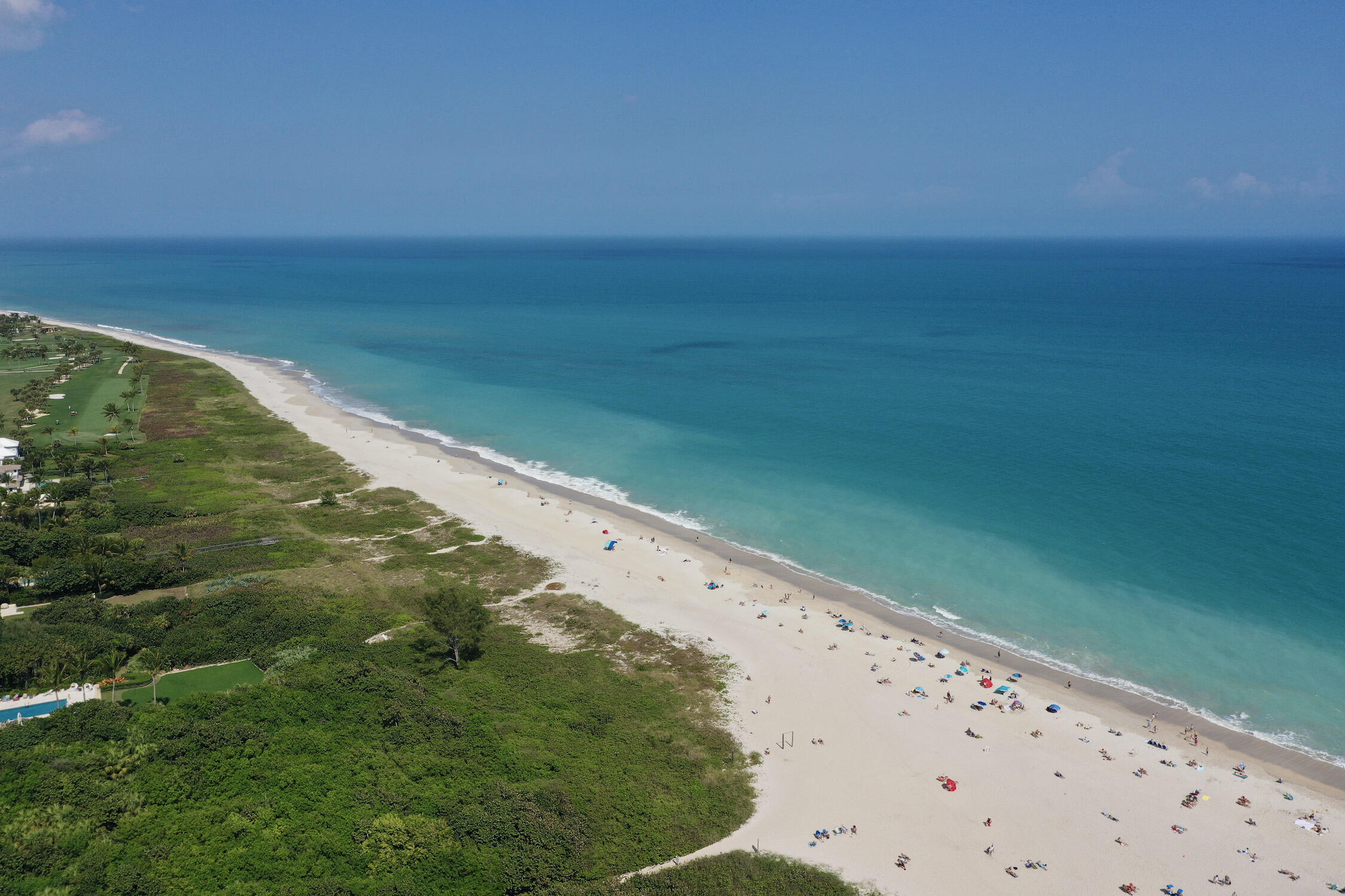 """ROYAL PARK BLDGS E, W & N""" - Residential