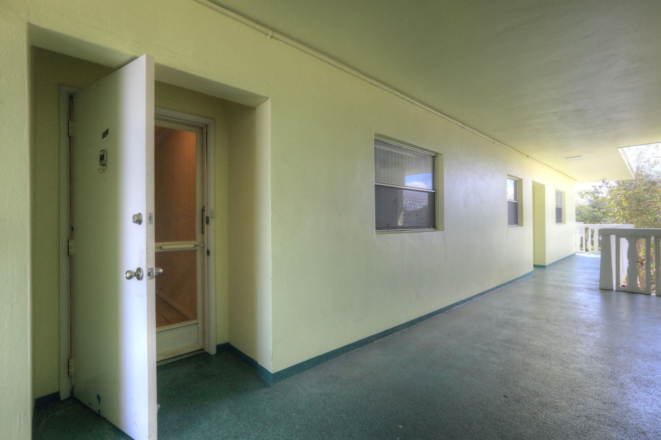 """ROYAL PARK BLDGS E, W & N""" - Residential