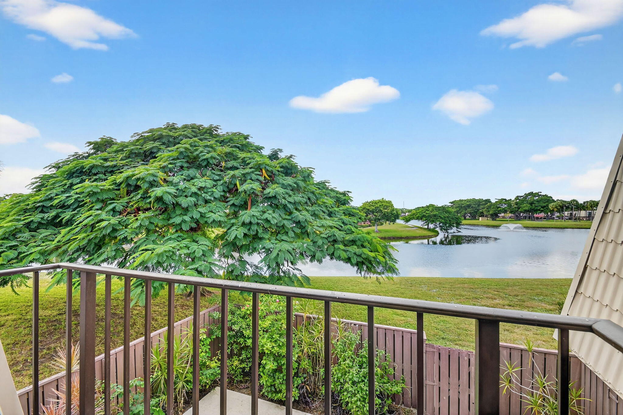 VILLAGE OF SANDALWOOD LAK - Residential