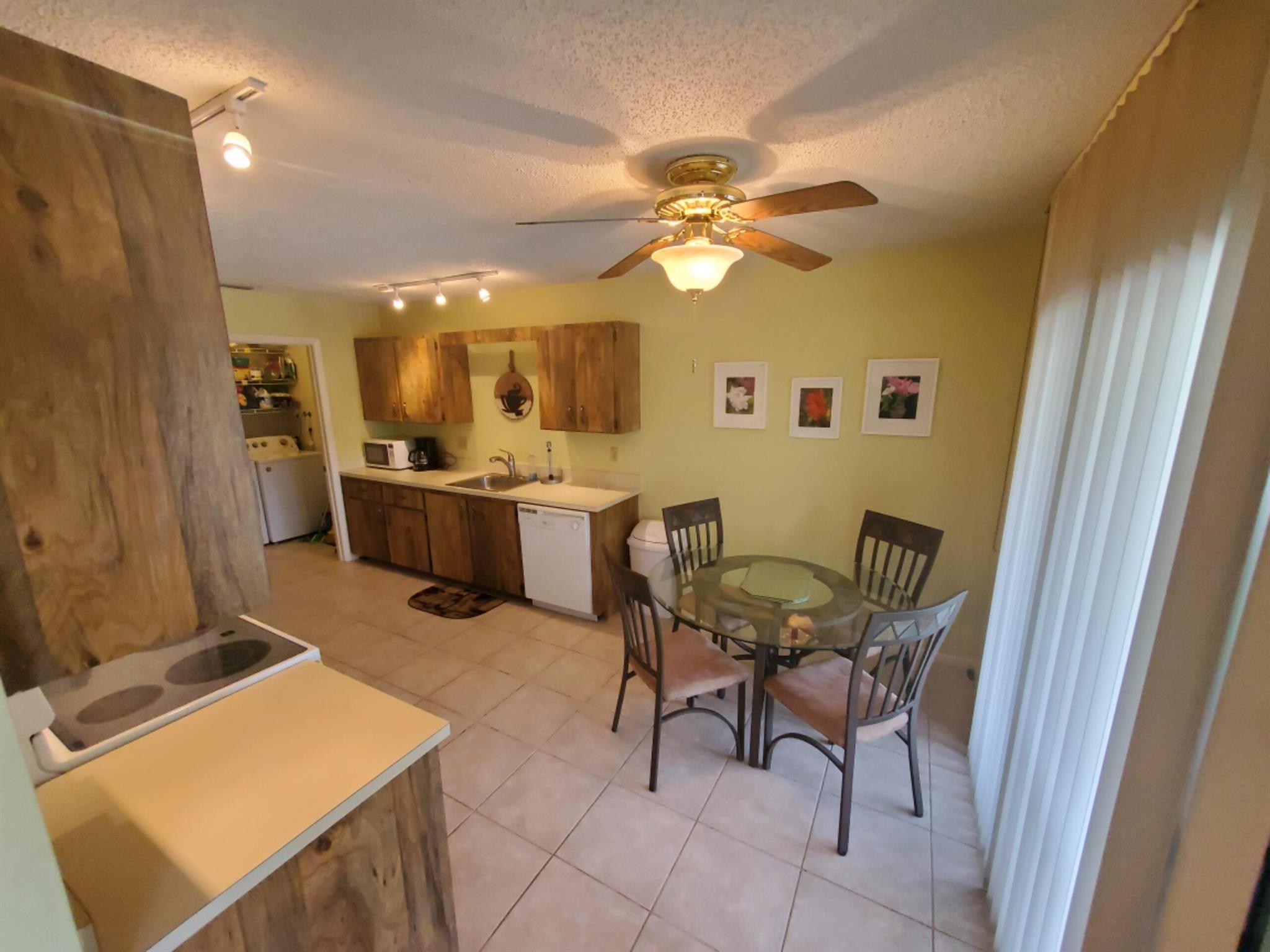 EASTVIEW VILLAGE SQUARE C - Residential
