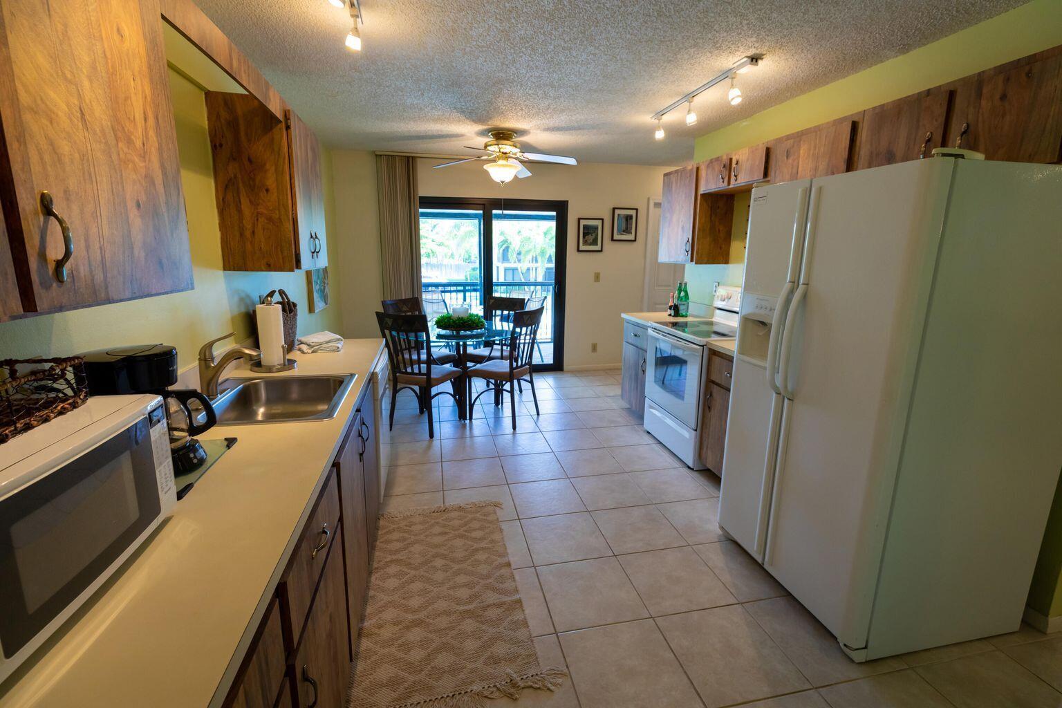 EASTVIEW VILLAGE SQUARE C - Residential