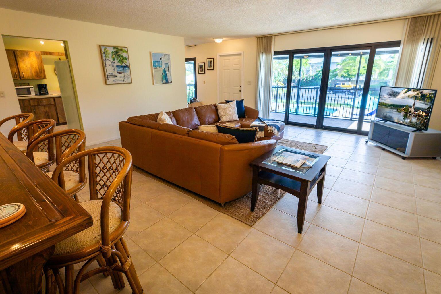 EASTVIEW VILLAGE SQUARE C - Residential