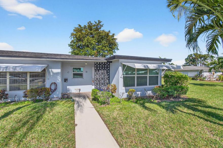 This Bright, open, and spacious 2BR/2BA corner villa is a cream puff, well-maintained, and shows clear pride in ownership.  This partially updated home features: an enclosed Florida room under air, impact windows 2017/2024, a newer AC Feb 2025, Neutral tile flooring throughout living area and wood flooring in bedrooms,  Updated EQ electrical panel, New refrigerator,  full guest bathroom in the hallway, Enjoy Florida living at its best in this very active 55+ community where you'll enjoy many planned social activities, a large, heated resort-style saltwater pool with a clubhouse, pickleball courts, tennis courts, and shuffleboard. Located close to all amenities, just minutes to the beach and downtown Delray, where you'll discover quaint shops, open-air cafes, fine restaurants, shopping malls, theater, close to I-95/Turnpike, and Places of worship.  Each building of 4 villas shares a coin-operated washer and dryer. Offered fully furnished/turnkey only. 
**All information is deemed reliable but not guaranteed and subject to change without​​‌​​​​‌​‌​​​‌‌​​​‌‌‌​​‌​​‌‌​​​​ notice.**