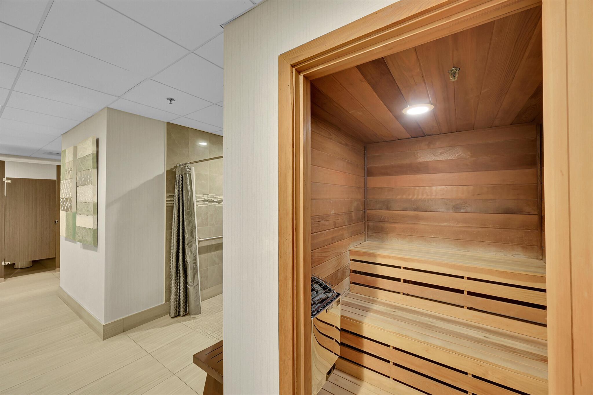 Platina - ALEXANDRA VILLA - Residential