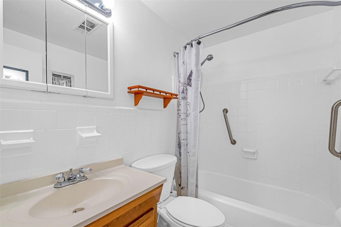 ROLEN LAKE - Residential