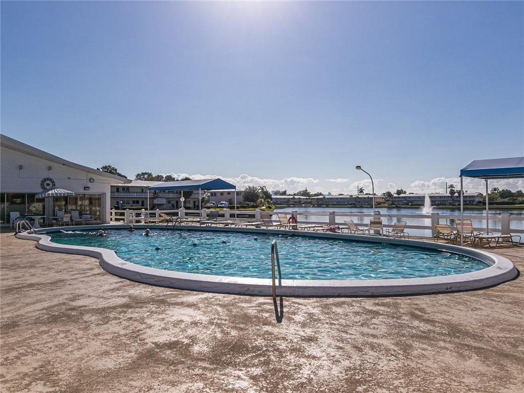 ROLEN LAKE - Residential