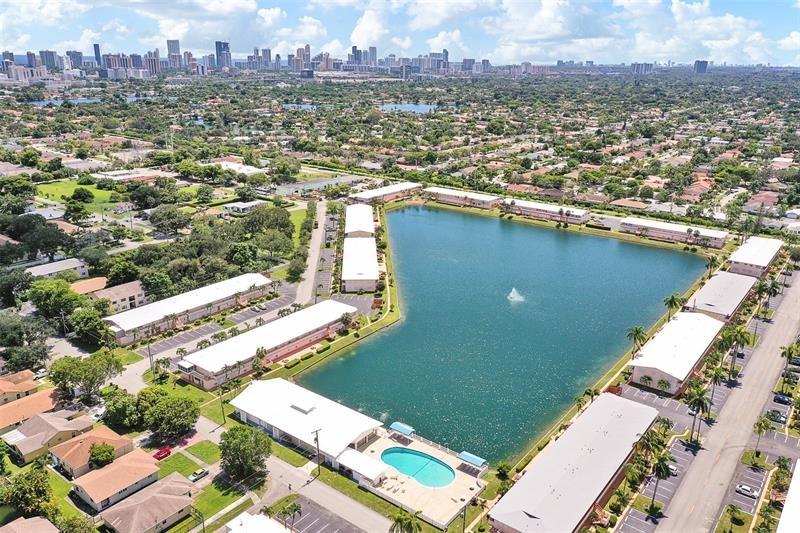 ROLEN LAKE - Residential