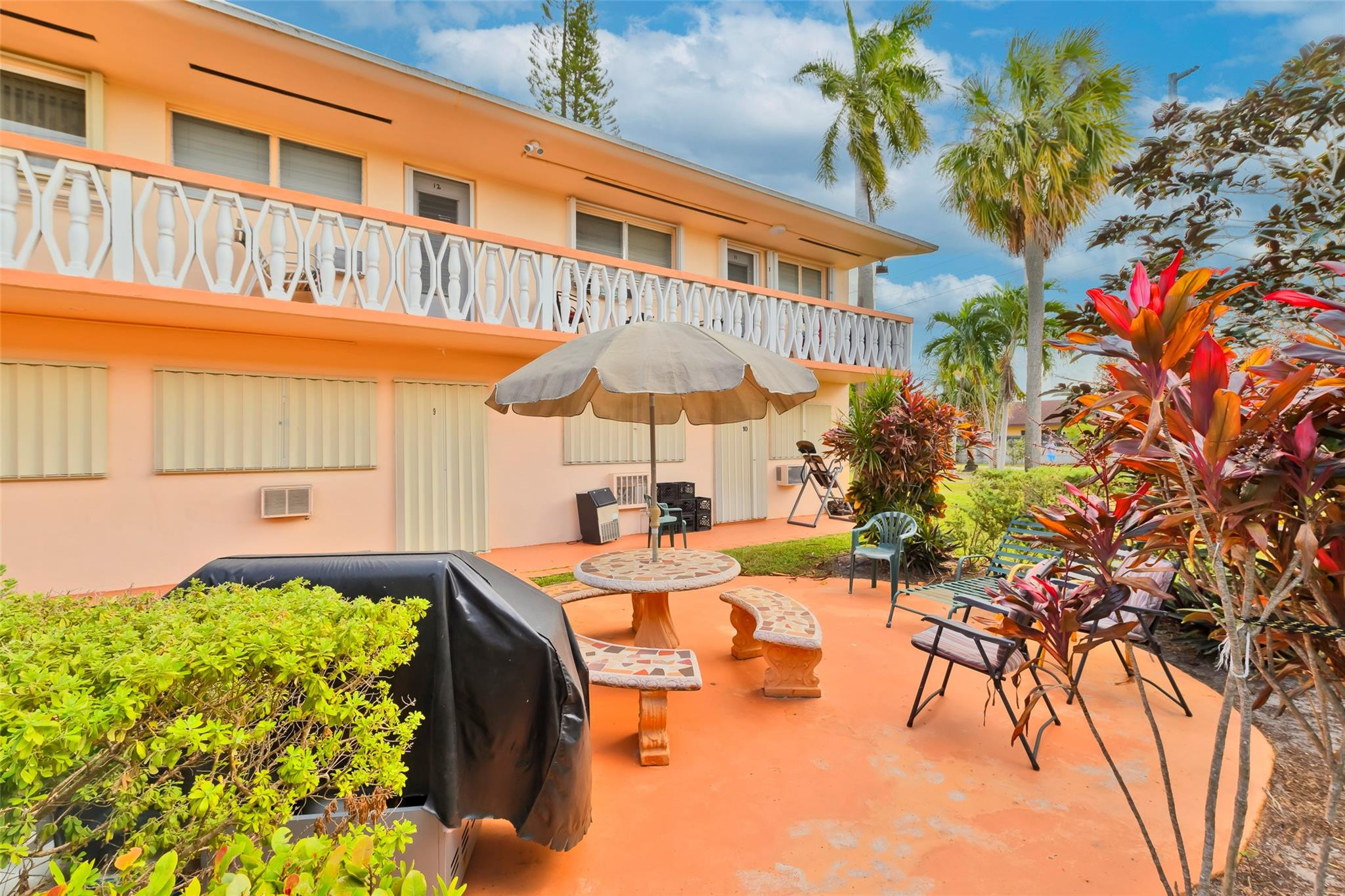 ROLEN LAKE - Residential