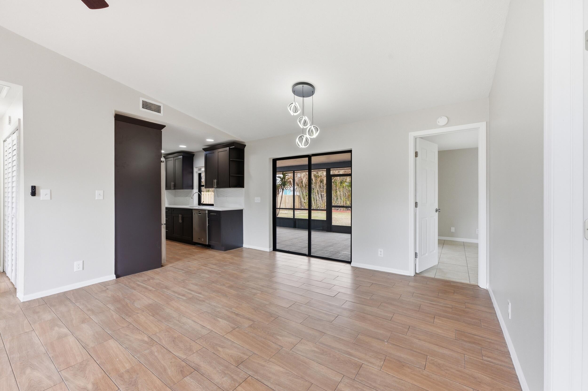 PORT ST LUCIE SECTION 13 - Residential