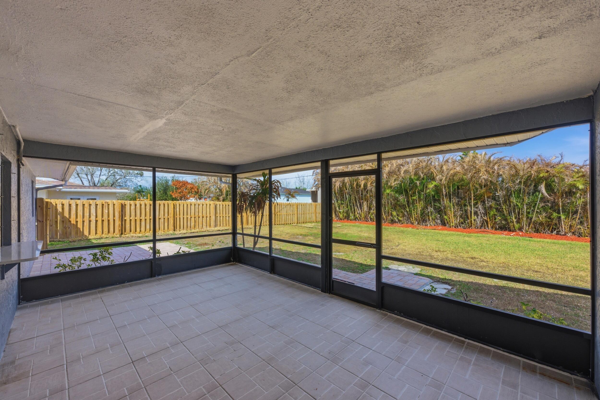 PORT ST LUCIE SECTION 13 - Residential