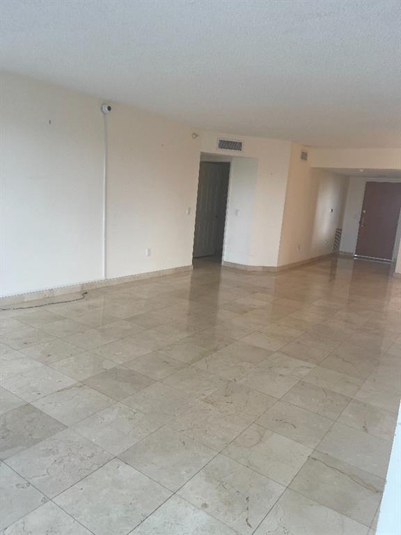 Sands Pointe Ocean Beach - Residential