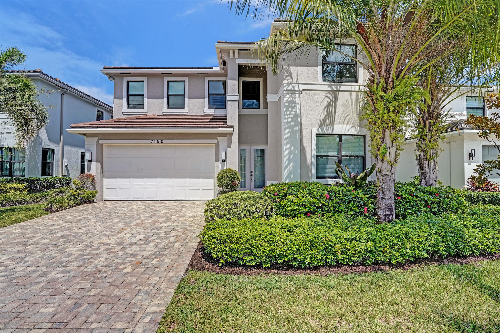 This MUST SEE 6 bed, 4 bath former BUILDER MODEL HOME is loaded with premium upgrades and features a 2-car garage, private pool, all situated on an impressive waterfront lot. Located in Villamar at Toscana Isles, a newer gated community within an all A-RATED school district, this Sierra model offers the perfect blend of luxury, style and functionality. From the moment you step inside, you're welcomed by elegant architectural details including wall box molding, textured walls, custom moldings and gorgeous wood beam ceilings throughout. The home boasts recessed lighting, designer bathrooms and spacious, well-appointed bedrooms with ample closet space. The open-concept layout showcases a bright great room and a chef-inspired kitchen with a large island and high-end finishes