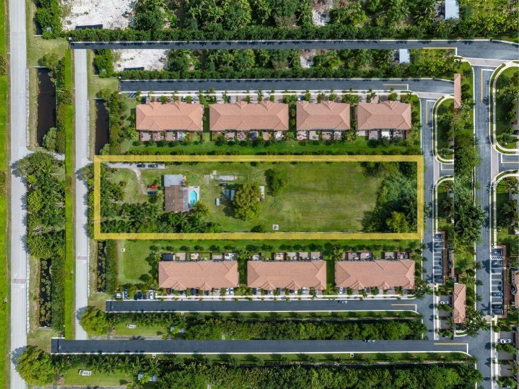 FLA. FRUIT LANDS - Residential