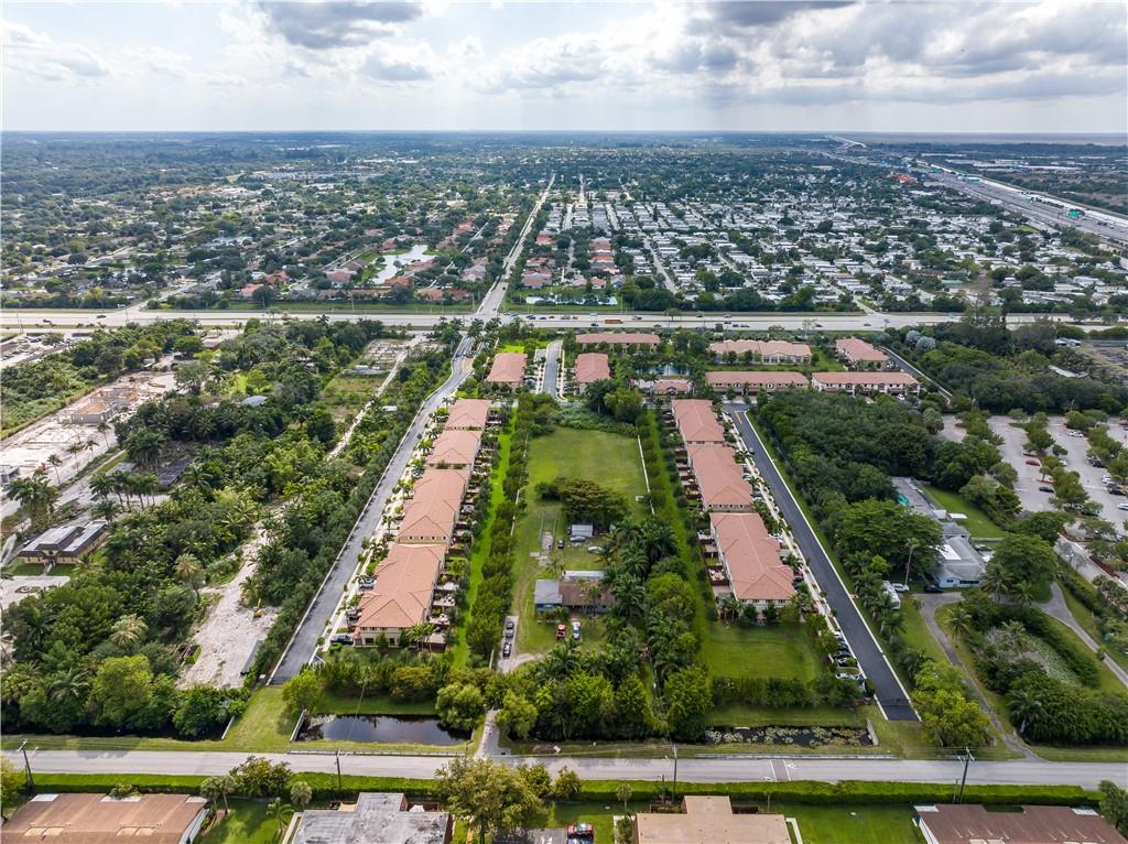 FLA. FRUIT LANDS - Residential