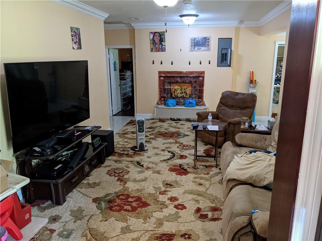 FLA. FRUIT LANDS - Residential