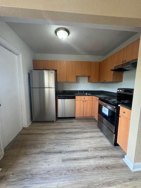 TOWNHOUSES OF PLANTATION - Residential Lease