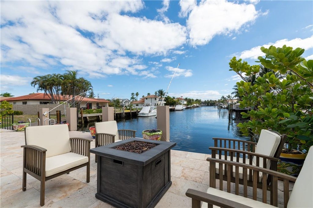 Photo of 2711 BOONE Drive, Delray Beach, FL 33483 (MLS # B26073681)