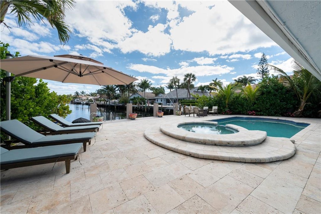 Photo of 2711 BOONE Drive, Delray Beach, FL 33483 (MLS # B26073681)