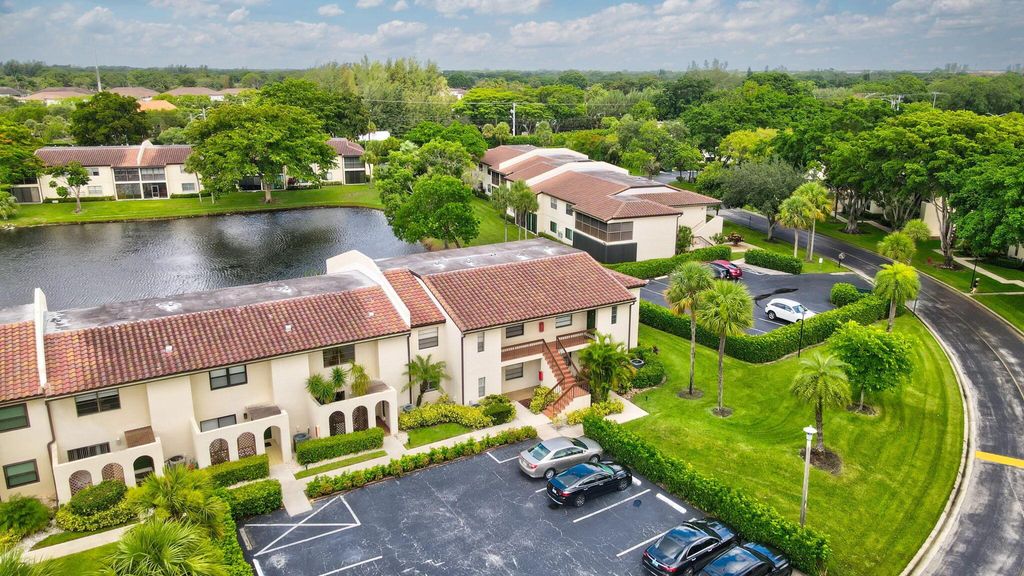 Photo of 21863 Arriba Real Real #8j, Boca Raton, FL 33433 (MLS # R11108429)