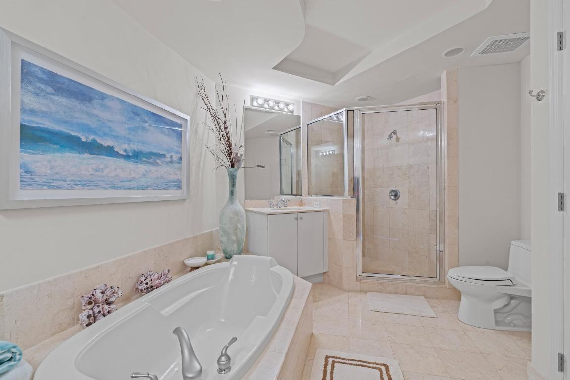 ONE CITY PLAZA CONDOMINIUM - Residential