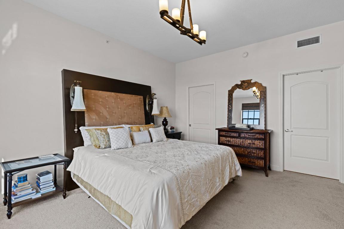 ONE CITY PLAZA CONDOMINIUM - Residential