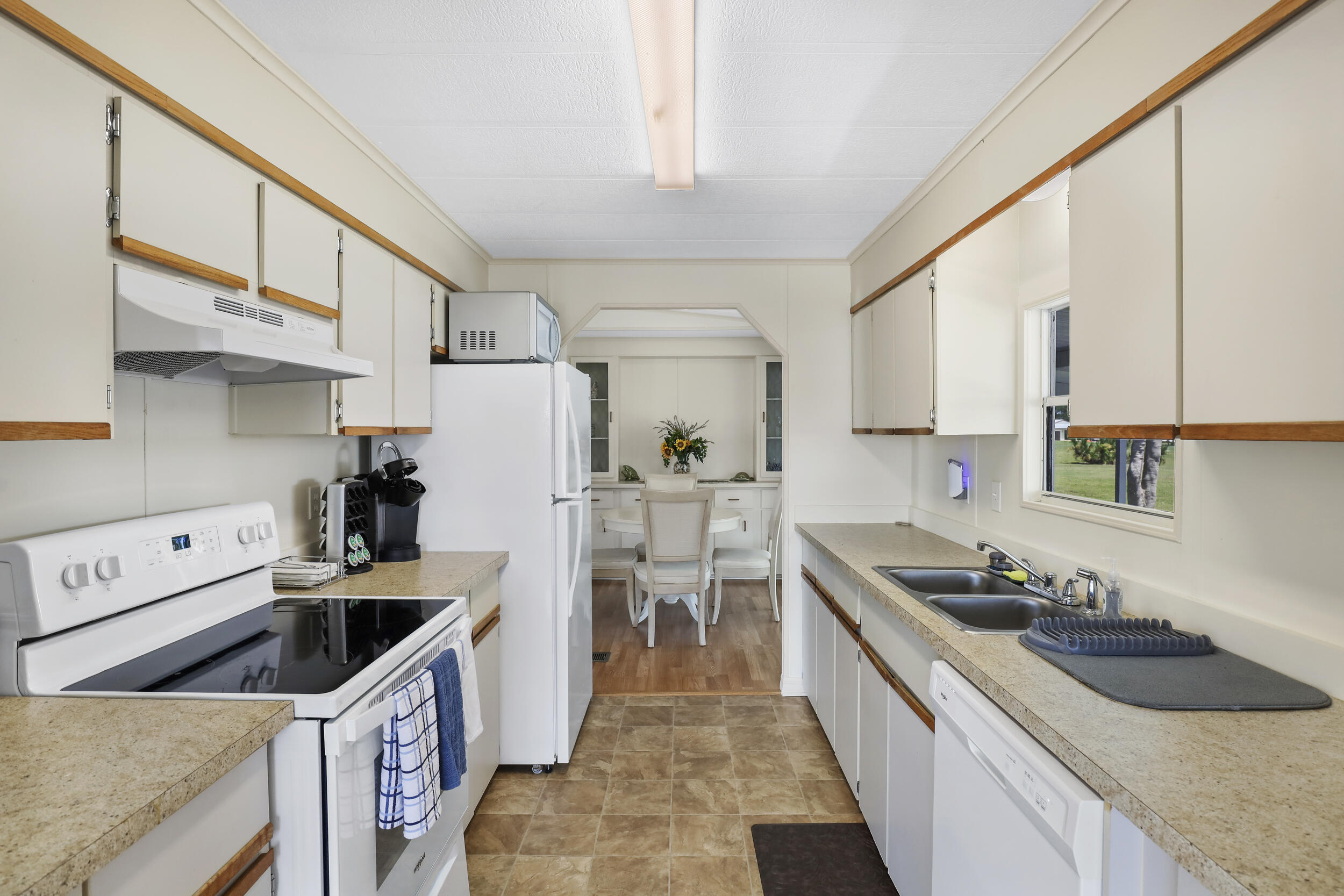Spanish Lakes - Residential