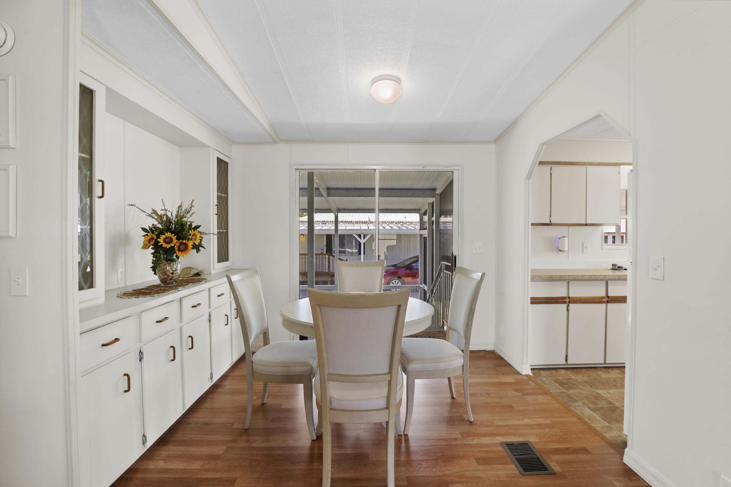 Spanish Lakes - Residential