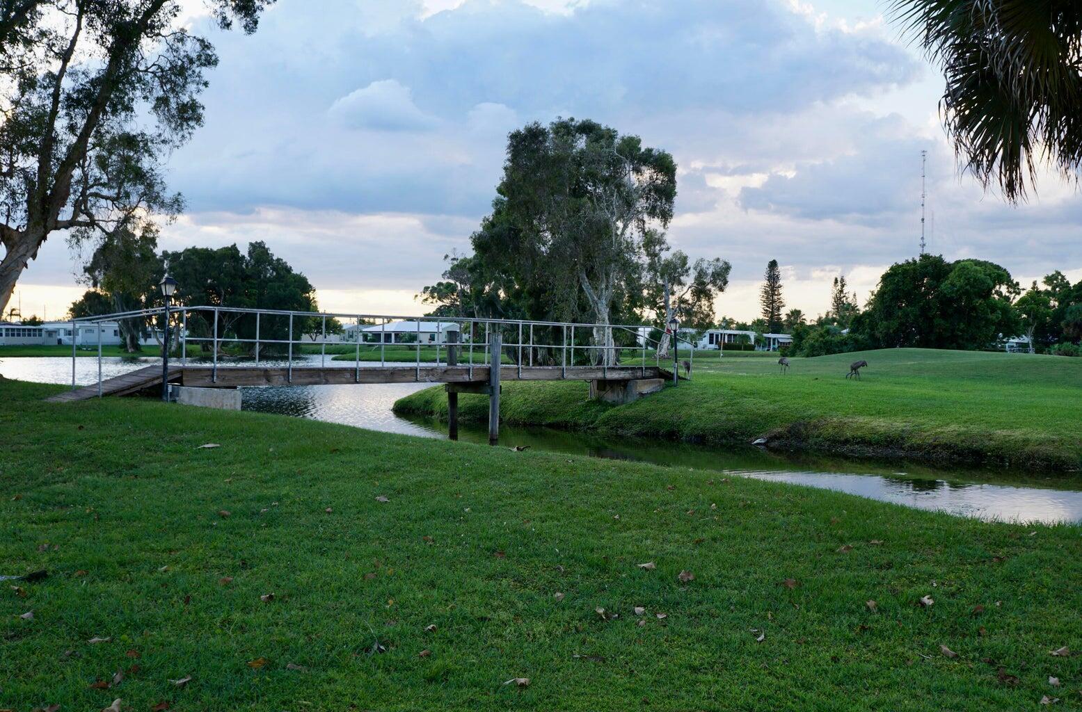 Spanish Lakes - Residential