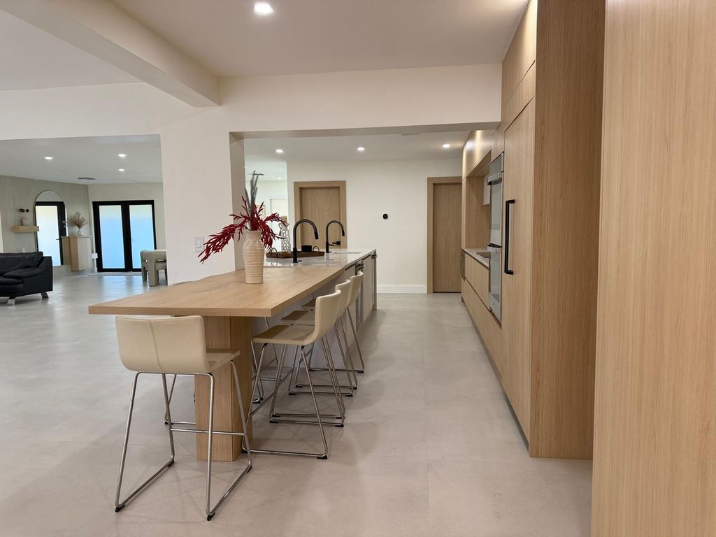 Photo of 3111 N 52nd Avenue, Hollywood, FL 33021 (MLS # F10549051)