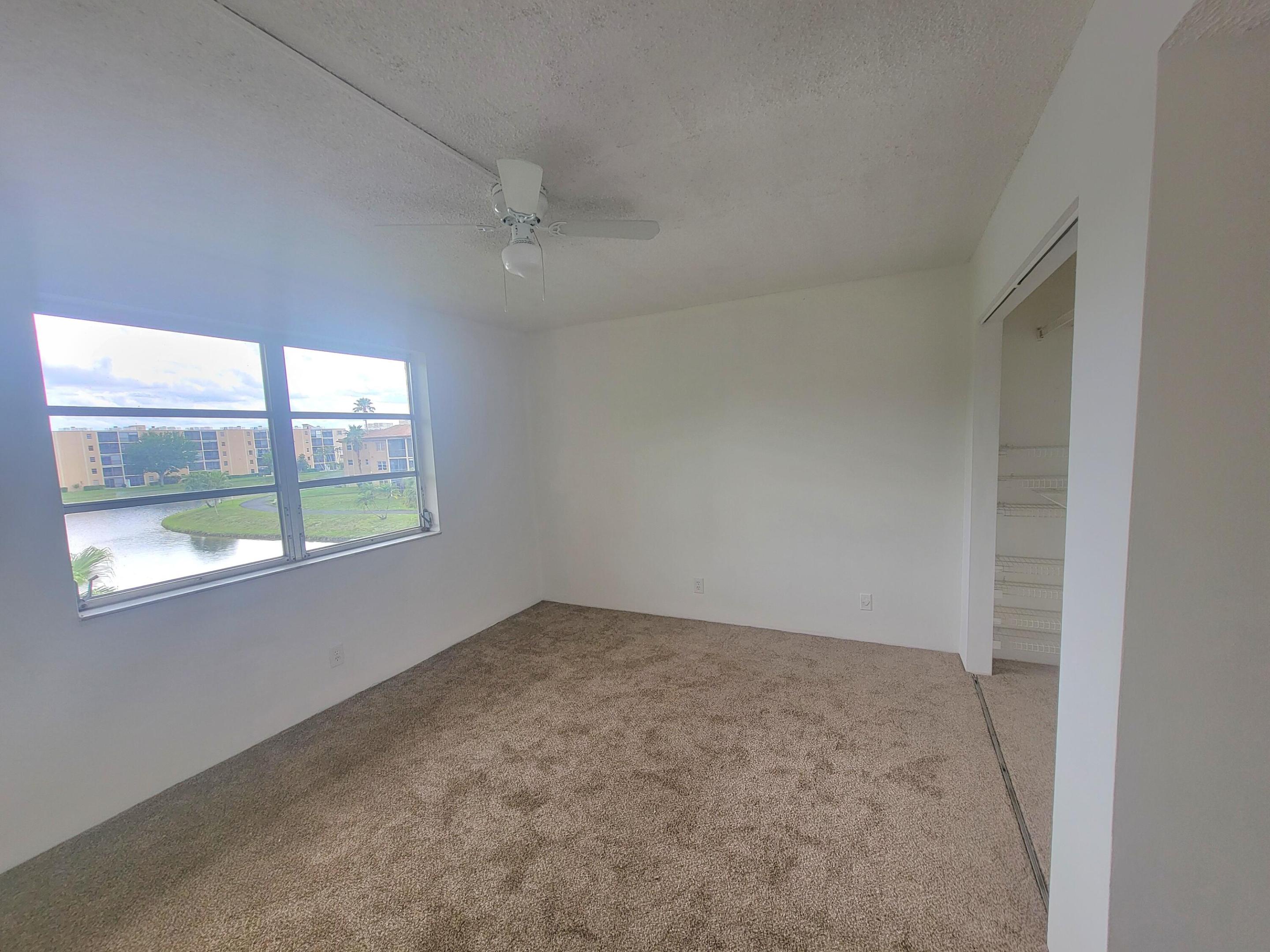 CASCADES OF LAUDERHILL - Residential