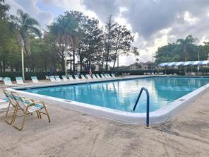 CASCADES OF LAUDERHILL - Residential