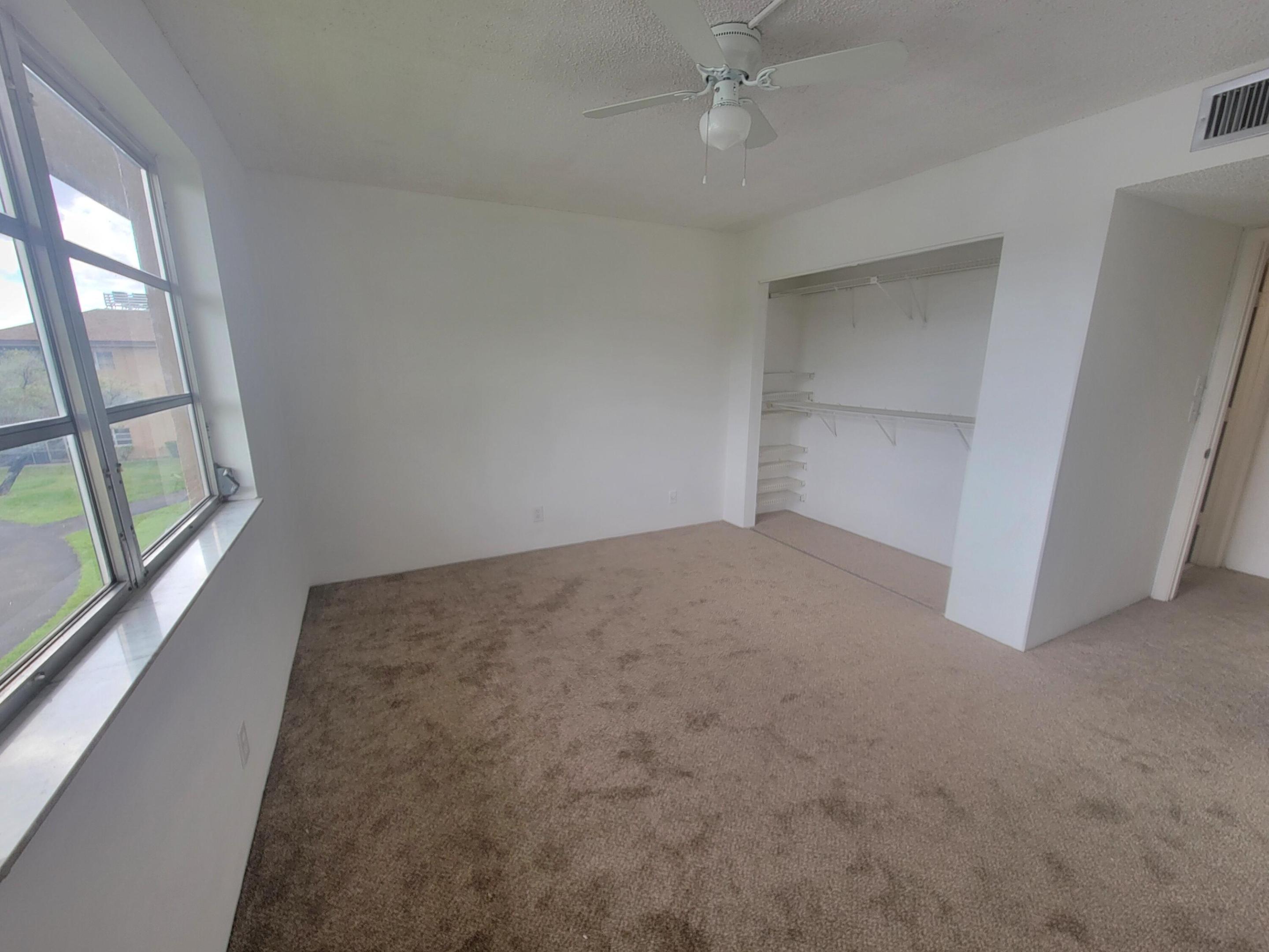 CASCADES OF LAUDERHILL - Residential