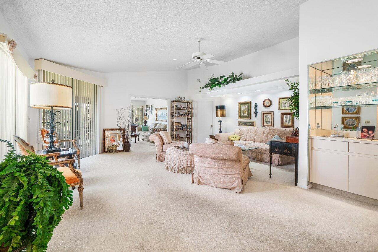 15310 Strathearn Drive 11504